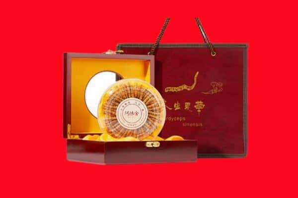 收购资讯:滦平县回收冬虫夏草是按克吗